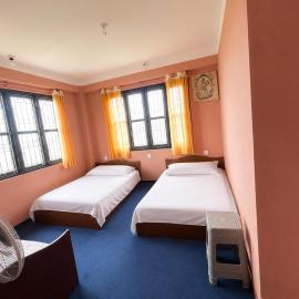 Hilltop Horizon Hotel, hotel in Bandipur
