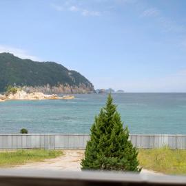 Samcheok sky Pension, hotel u gradu Samcheok