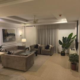 White Pearl 1BHK - Pool, Gym, Sauna, Self Check in