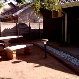 Vhulinganela Guest House