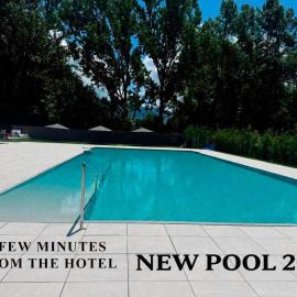 Hotel Parada Puigcerda: Puigcerdà'da bir otel