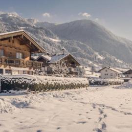 Ferienwohnung Aschenwald, hotel in Ramsau im Zillertal