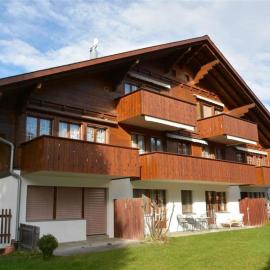 Apartment Simmental Appartement-Fewo- Dusche oder Bad- WC 4-Bettwohnung by Interhome