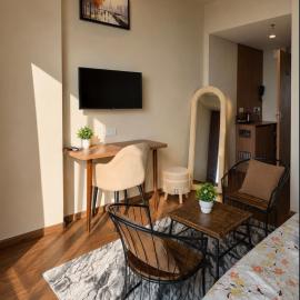 The Skyline Studio, hotel din Greater Noida