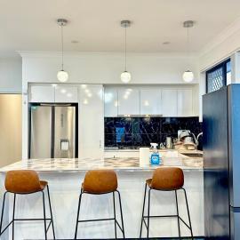 Noble place in Loganlea, hotel em Loganlea