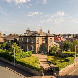 Douglasleigh - Luxury Victorian Villa - Walk to Carnoustie Golf Links