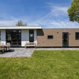 Cube XL 104 I 6 persoons chalet in Zennewijnen, hotel in Zennewijnen