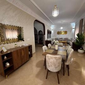 Apartamento Fnideq, Familia, Bienestar y mercado, hotell sihtkohas Riffiene