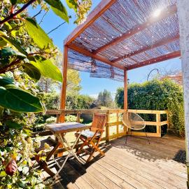 Maisonnette 5min LOURMARIN - Terrasse privée au calme absolu