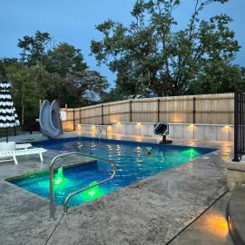 Spacious Home Near Ark, Perfect for 12 Guests, hotel em Williamstown