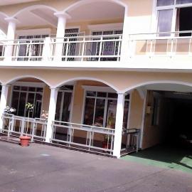 Shivram guest house, hotel i Plaine Magnien