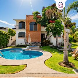 Casa Melmar, Pool, Garden & Palapa in Cuernavaca