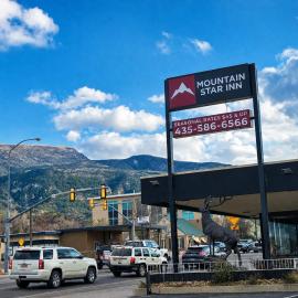 Mountain Star Inn, hotel en Cedar City