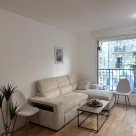 Appartement centre-ville à 700m de Paris-SmartTV
