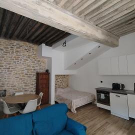 Trévoux centre appartement climatisé, hotel sa Trévoux