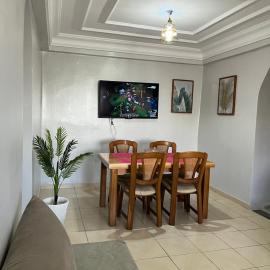 charmant appartement forêt et mer, hotel in Tangier