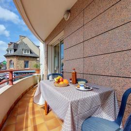 Apartment Hotel de Ville by Interhome