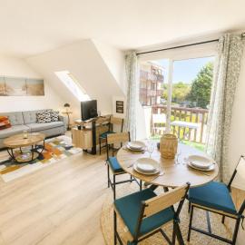Apartment Le Vert Coteau-6 by Interhome, khách sạn ở Touques