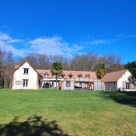 Domaine Sylvaria, hotel i Lassay-sur-Croisne