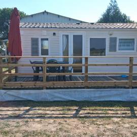 Mobil home à la campagne, hotel em Claracq