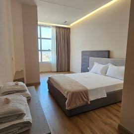 The Center 104, hotel in Polisi i Vogël