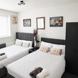 Roclems cosy happy hour flats, hotel v destinácii Grays, Thurrock