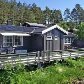 Holiday Home Hellebu by Interhome, hotel v destinácii Øyuvstad