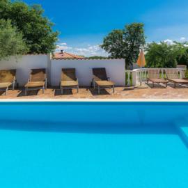 Apartment Pied-A-Terre-2 by Interhome