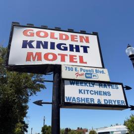 Golden Knight Motel, hotel em Gresham