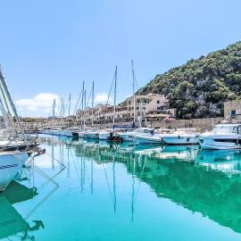 Apartment Al Porto by Interhome