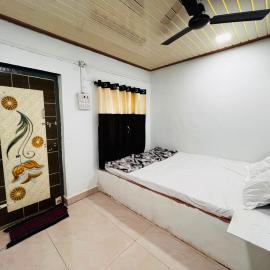 Backwater Homstay Bhandardhara, hotel a Bhandardara