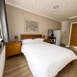 The Bay Horse Accommodation Contractor Rooms, hotel in Carlton