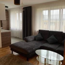 Mājīgie Apartamenti Saldū, hotel Saldusban
