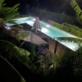 T3 Lumineux avec vue exceptionnelle et piscine Oasis de nature et Sérénité, hotel u gradu Petit-Canal