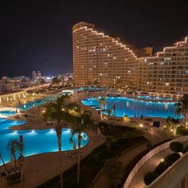2BR Sea View Chalet Porto sokhna, hotel in Ain Sokhna
