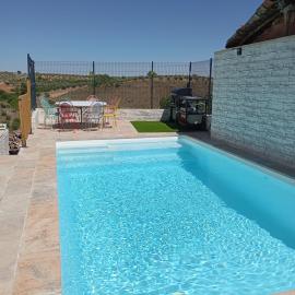 Casa Rural La Mansión de la Toba, hotel in La Toba