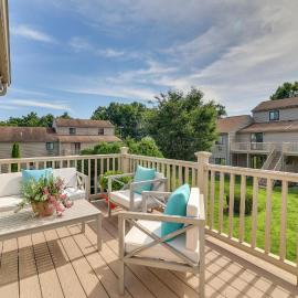 Bristol Condo Near ESPN HQ & Lake Compounce!
