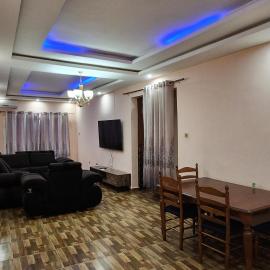 Magnifique appartement entièrement meublé à Lambanyi près du Carrefour Canadien, hotel en Conakry