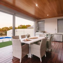 Ceol Na Mara - Luxury Pool Escape with Golf Views