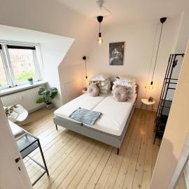 Central 1 Bedroom Beautique Apartment