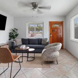 Stylish Dania Beach Stay Beach, Cruise Port FLL Airport