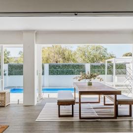 Sundrift - Sophisticated Beachside Retreat with Pool