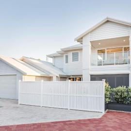 Fernweh - A Generous Hamptons-style Beachside Escape, hotel a Geographe