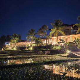 Gala Munduk – hotel w mieście Gobleg