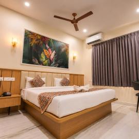 Hotel SSV Suites Premium Near HItech City, Madhapur
