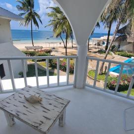 Kaleb's Beachfront Holiday Home, hotel u gradu Malindi