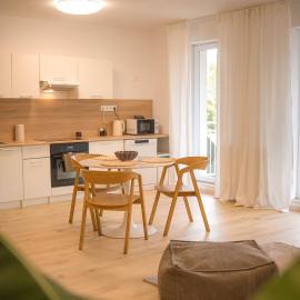 KUKI Apartments KARPATSKÁ - GOLF, מלון בטרנצ'ין