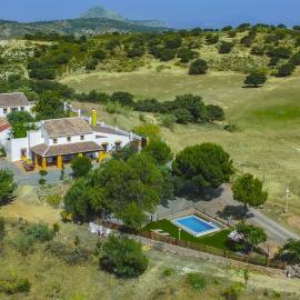 Cubo's Cortijo El Perezon, hotelli kohteessa Archidona