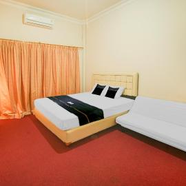 OYO 94669 Hotel Puri Inn Panakkukang Makassar