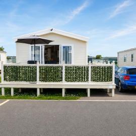 The Beach Lodge inside Parkdean Camber Sands Resort - Parking, Decking, Fast Wi-Fi